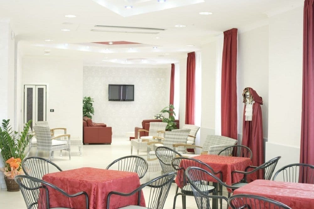 Hotel Le Lune กัตเตโออามาเร ภายนอก รูปภาพ