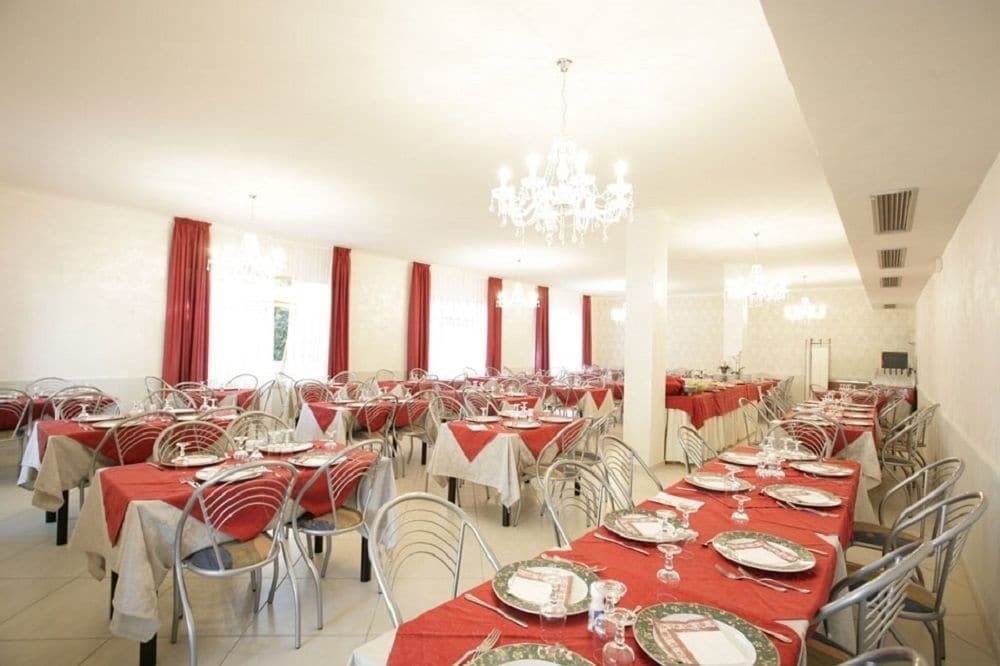 Hotel Le Lune กัตเตโออามาเร ภายนอก รูปภาพ